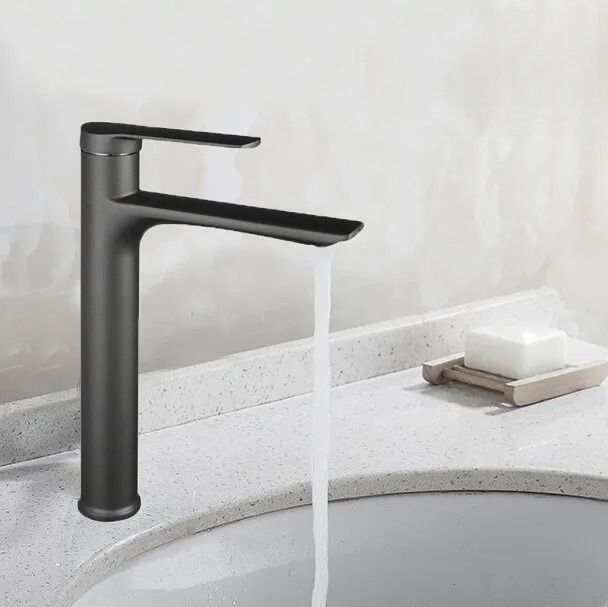 خلاط وش عالي نيكل استار اسود
