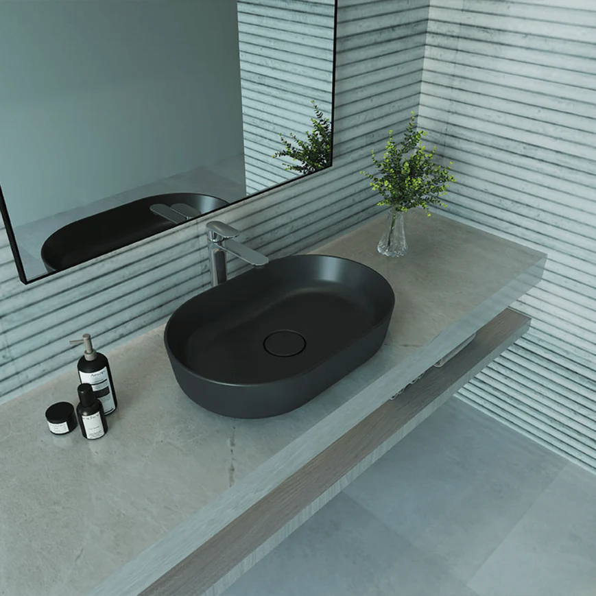 حوض تايتن فوق الرخامة / فوق سطح أفقى بدون فايظ و بدون فتحة للخلاط مقاس 60 × 40 سم اللون أسود من ساني بيور
